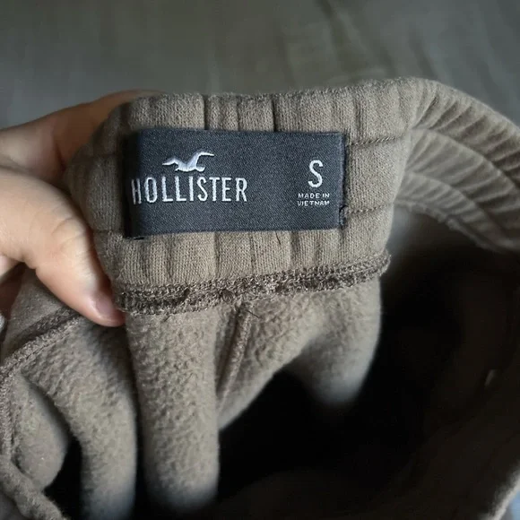 Hollister Dark Brown Sweatpants - Picture 2 of 3